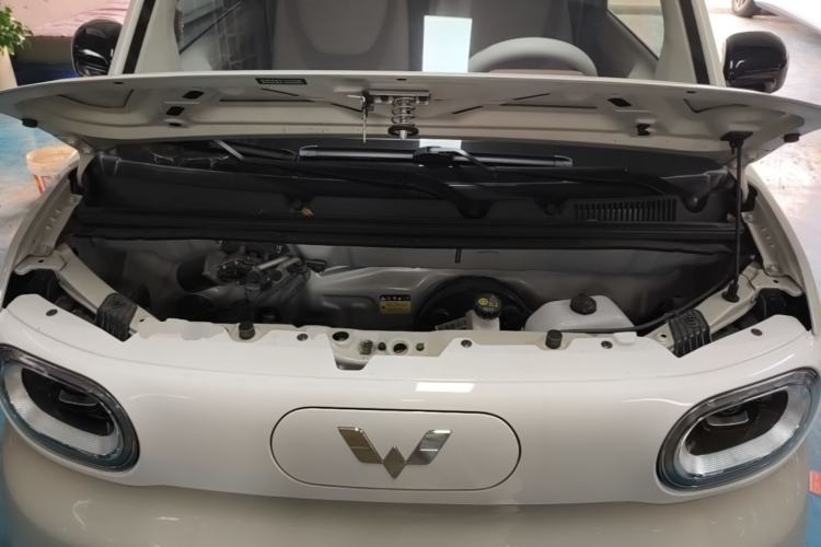 Used Wuling Hongguang MINIEV 2024 3rd Generation 215km Youth Edition Engine Bay