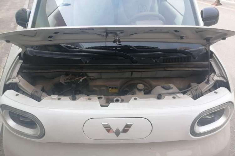 Used Wuling Hongguang MINIEV 2024 3rd Generation 215km Advanced Version Engine Bay