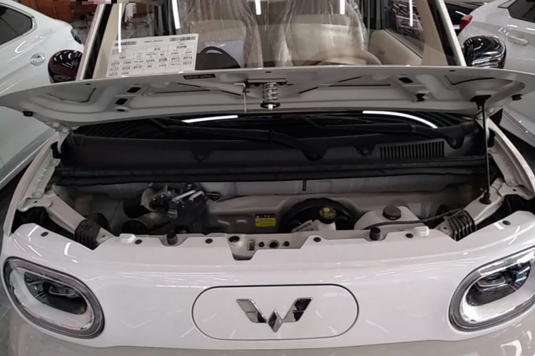 Used Wuling Hongguang MINIEV 2024 3rd Generation 215km Youth Edition Engine Bay