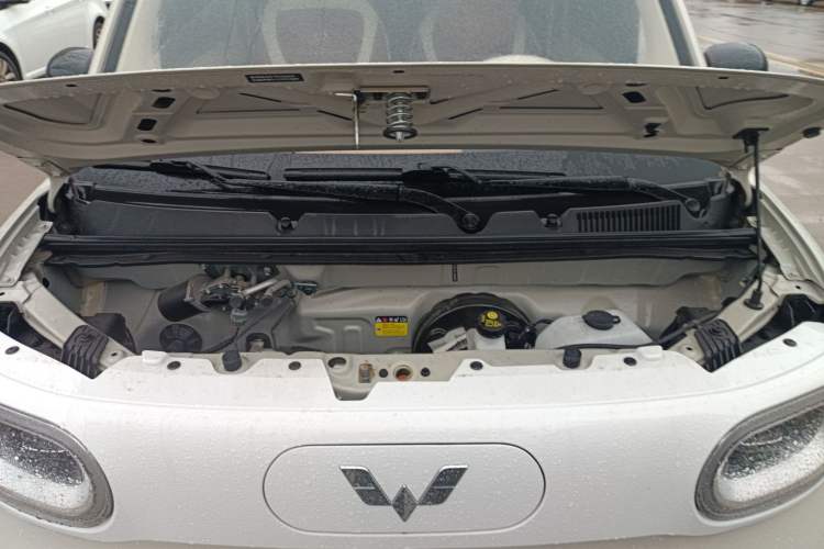 Used Wuling Hongguang MINIEV 2024 3rd Generation 215km Youth Edition Engine Bay