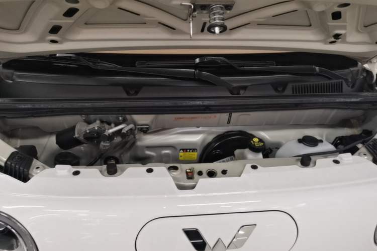 Used Wuling Hongguang MINIEV 2024 3rd Generation 215km Youth Edition Engine Bay