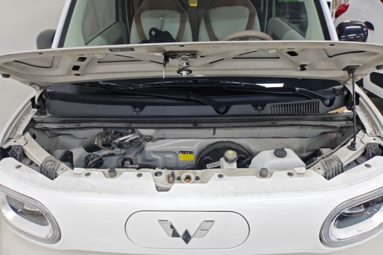Used Wuling Hongguang MINIEV 2024 3rd Generation 215km Advanced Version Engine Bay
