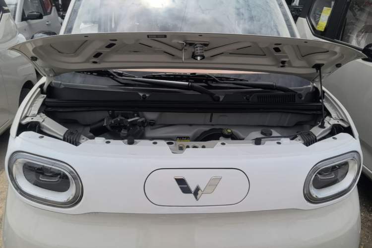 Used Wuling Hongguang MINIEV 2024 3rd Generation 215km Youth Edition Engine Bay