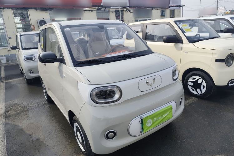 Used Wuling Hongguang MINIEV 2024 3rd Generation 215km Youth Edition Exterior 1