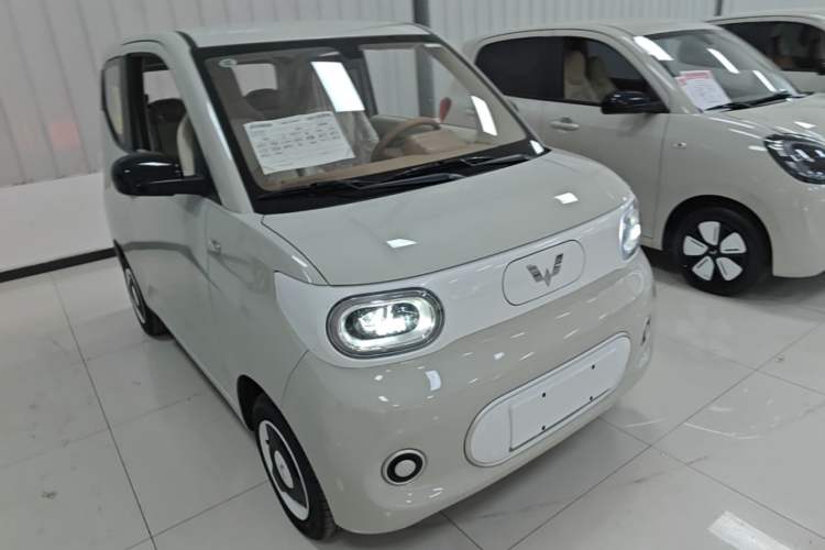 Used Wuling Hongguang MINIEV 2024 3rd Generation 215km Youth Edition Exterior 1