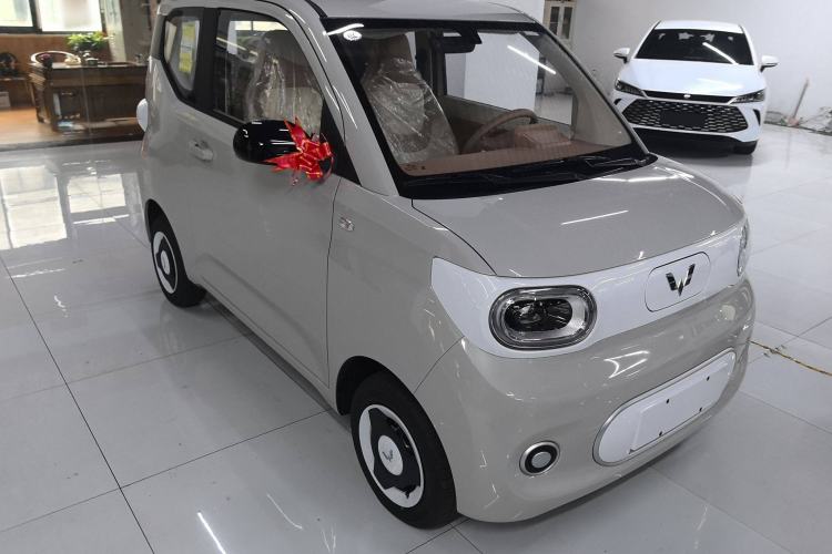 Used Wuling Hongguang MINIEV 2024 3rd Generation 215km Youth Edition Exterior 2