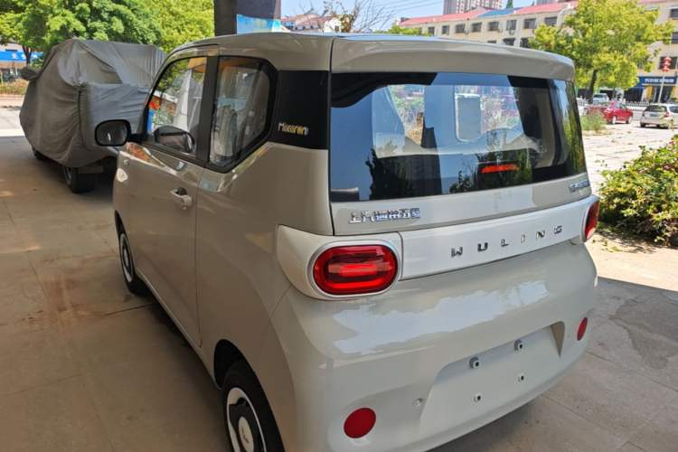 Used Wuling Hongguang MINIEV 2024 3rd Generation 215km Youth Edition Exterior 2