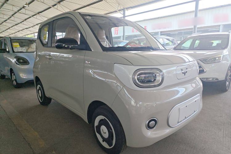 Used Wuling Hongguang MINIEV 2024 3rd Generation 215km Youth Edition Exterior 2