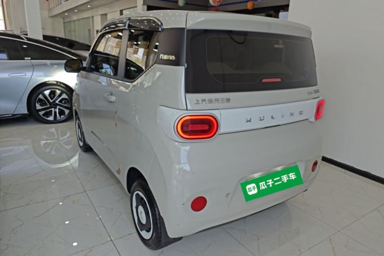 Used Wuling Hongguang MINIEV 2024 3rd Generation 215km Youth Edition Exterior 2