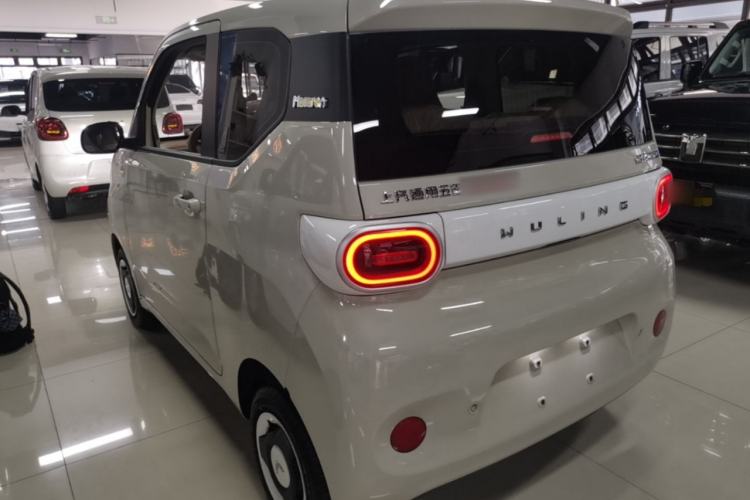 Used Wuling Hongguang MINIEV 2024 3rd Generation 215km Youth Edition Exterior 2