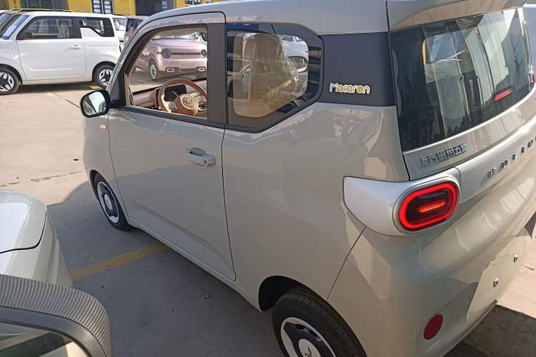Used Wuling Hongguang MINIEV 2024 3rd Generation 215km Youth Edition Exterior 2