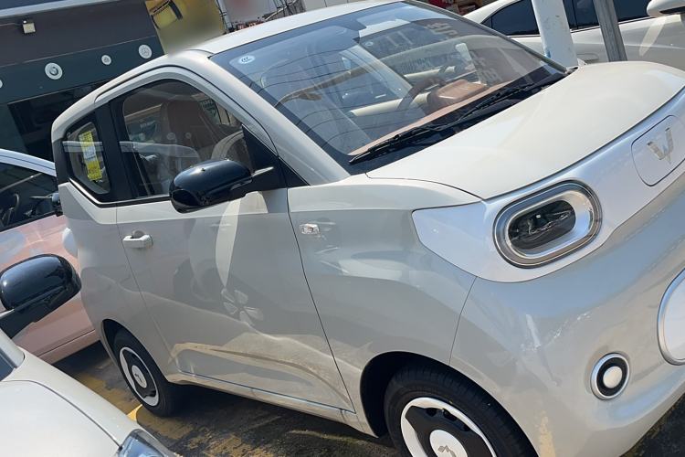 Used Wuling Hongguang MINIEV 2024 3rd Generation 215km Youth Edition Exterior 2