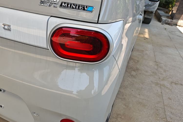 Used Wuling Hongguang MINIEV 2024 3rd Generation 215km Youth Edition Exterior 3