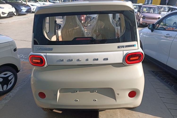 Used Wuling Hongguang MINIEV 2024 3rd Generation 215km Youth Edition Exterior 3