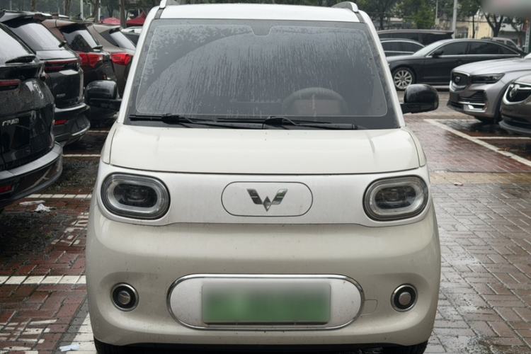 Used Wuling Hongguang MINIEV 2024 3rd Generation 215km Advanced Version Exterior 3