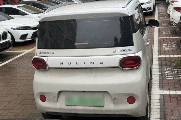 Used Wuling Hongguang MINIEV 2024 3rd Generation 215km Advanced Version Exterior 4