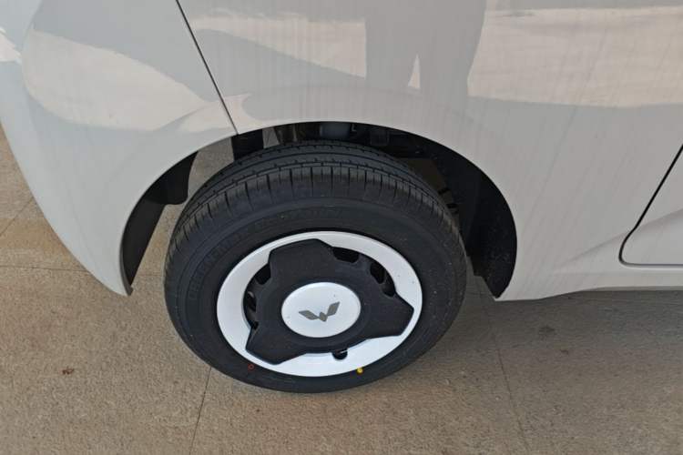 Used Wuling Hongguang MINIEV 2024 3rd Generation 215km Youth Edition Exterior 5