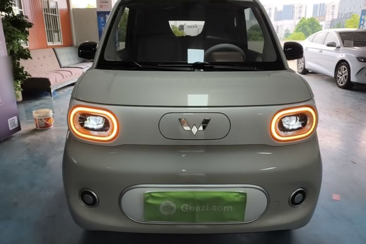 Used Wuling Hongguang MINIEV 2024 3rd Generation 215km Youth Edition Front