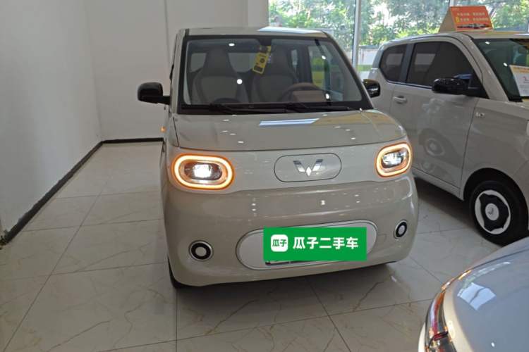 Used Wuling Hongguang MINIEV 2024 3rd Generation 215km Youth Edition Front