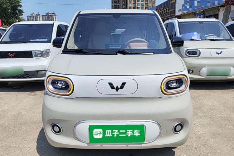 Used Wuling Hongguang MINIEV 2024 3rd Generation 215km Youth Edition Front