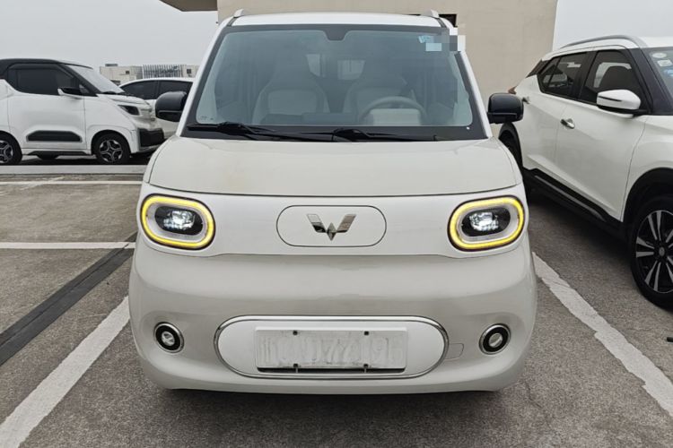 Used Wuling Hongguang MINIEV 2024 3rd Generation 215km Advanced Version Front