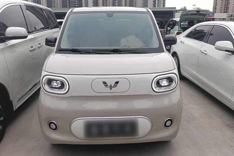 Used Wuling Hongguang MINIEV 2024 3rd Generation 215km Youth Edition Front