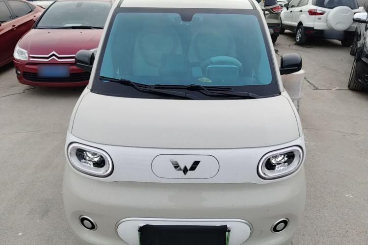 Used Wuling Hongguang MINIEV 2024 3rd Generation 215km Youth Edition Front
