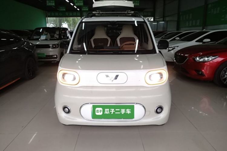 Used Wuling Hongguang MINIEV 2024 3rd Generation 215km Advanced Version Front