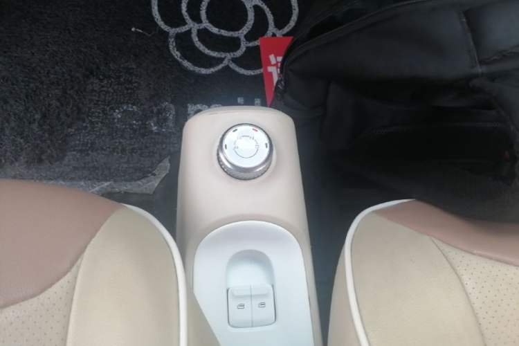 Used Wuling Hongguang MINIEV 2024 3rd Generation 215km Advanced Version Gear Lever