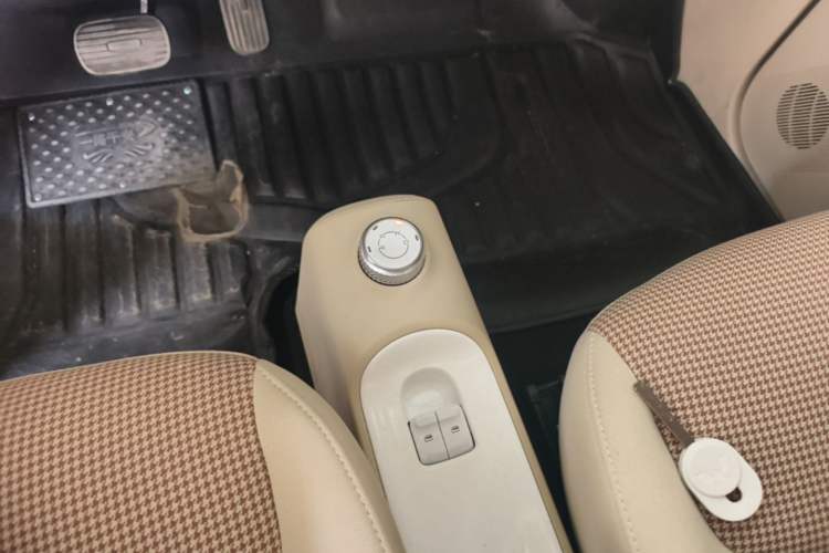 Used Wuling Hongguang MINIEV 2024 3rd Generation 215km Advanced Version Gear Lever