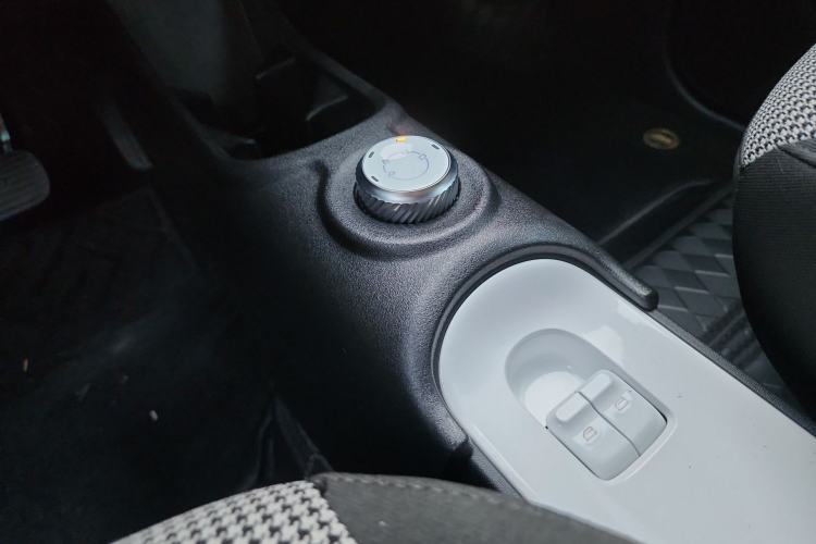 Used Wuling Hongguang MINIEV 2024 3rd Generation 215km Advanced Version Gear Lever
