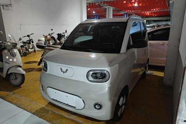 Used Wuling Hongguang MINIEV 2024 3rd Generation 215km Advanced Version