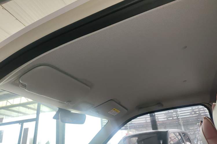 Used Wuling Hongguang MINIEV 2024 3rd Generation 215km Advanced Version Headliner