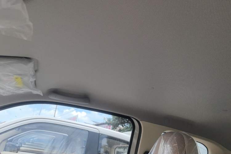 Used Wuling Hongguang MINIEV 2024 3rd Generation 215km Youth Edition Headliner
