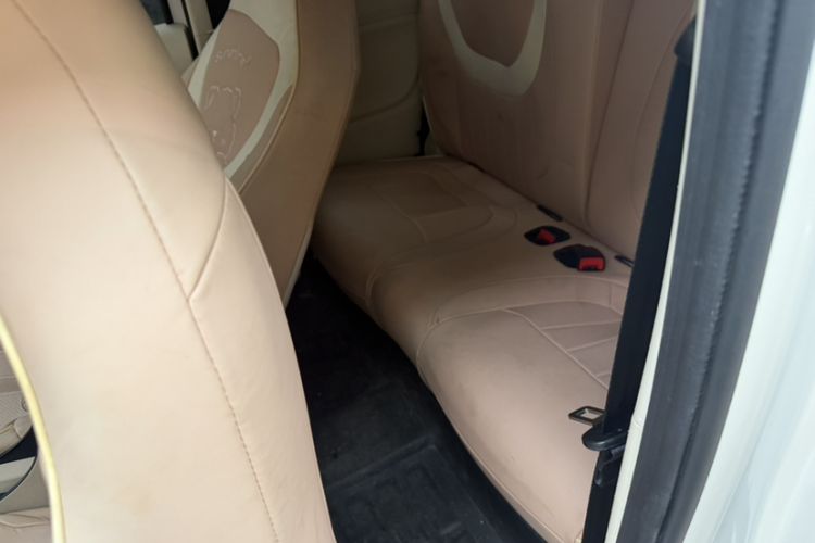 Used Wuling Hongguang MINIEV 2024 3rd Generation 215km Advanced Version Interior 5
