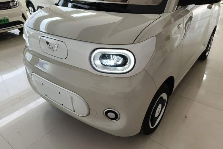 Used Wuling Hongguang MINIEV 2024 3rd Generation 215km Youth Edition Left Front Headlight