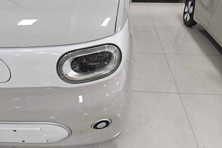 Used Wuling Hongguang MINIEV 2024 3rd Generation 215km Youth Edition Left Front Headlight