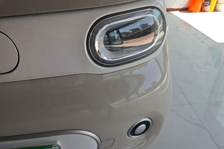 Used Wuling Hongguang MINIEV 2024 3rd Generation 215km Youth Edition Left Front Headlight