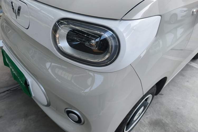 Used Wuling Hongguang MINIEV 2024 3rd Generation 215km Youth Edition Left Front Headlight