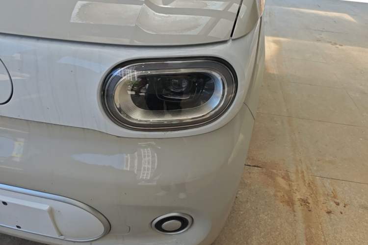Used Wuling Hongguang MINIEV 2024 3rd Generation 215km Youth Edition Left Front Headlight