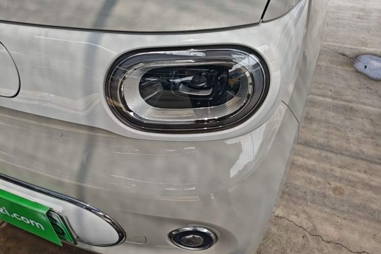 Used Wuling Hongguang MINIEV 2024 3rd Generation 215km Advanced Version Left Front Headlight