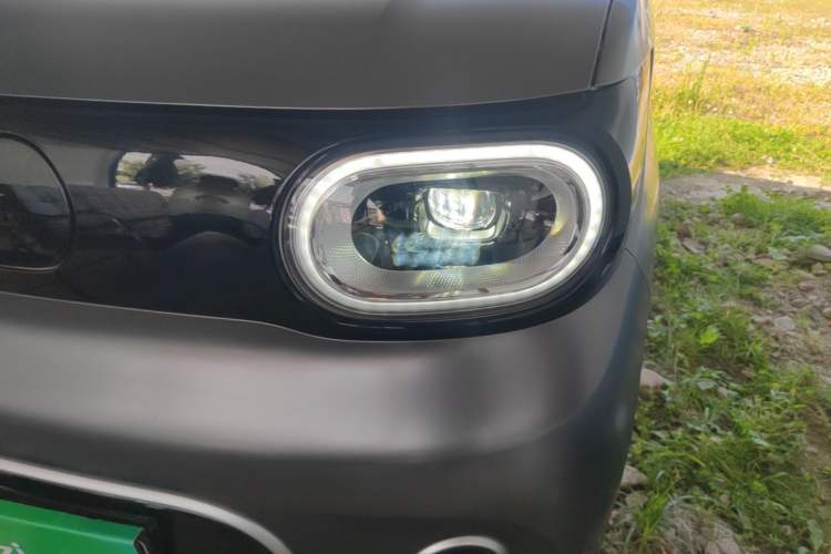 Used Wuling Hongguang MINIEV 2024 3rd Generation 215km Youth Edition Left Front Headlight