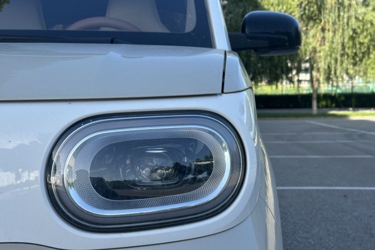 Used Wuling Hongguang MINIEV 2024 3rd Generation 215km Advanced Version Left Front Headlight