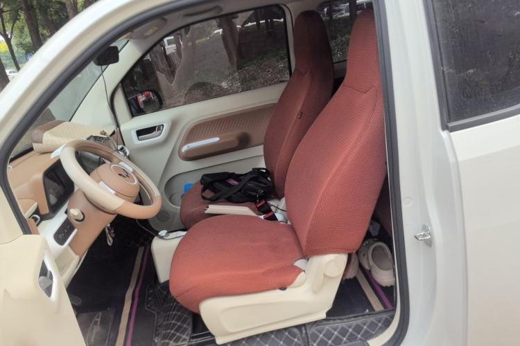 Used Wuling Hongguang MINIEV 2024 3rd Generation 215km Youth Edition Left Front Seat
