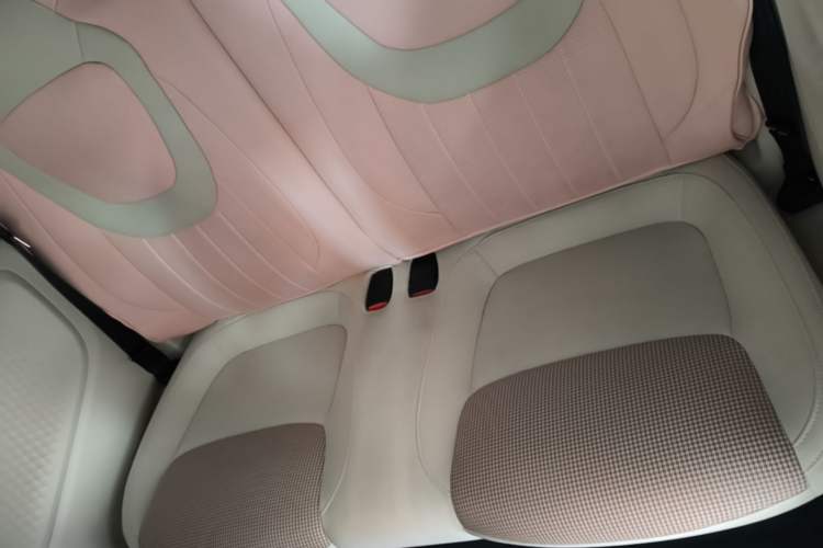Used Wuling Hongguang MINIEV 2024 3rd Generation 215km Youth Edition Left Rear Seat