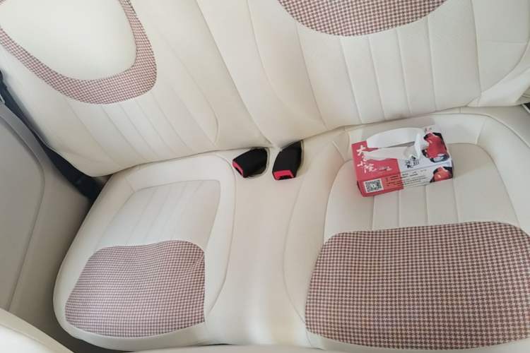 Used Wuling Hongguang MINIEV 2024 3rd Generation 215km Youth Edition Left Rear Seat