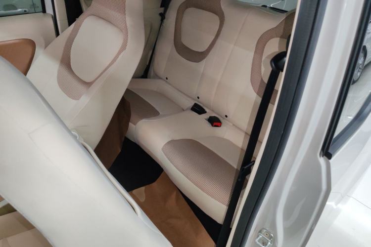 Used Wuling Hongguang MINIEV 2024 3rd Generation 215km Youth Edition Left Rear Seat