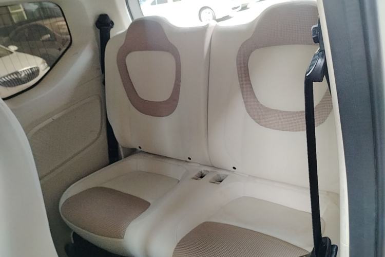 Used Wuling Hongguang MINIEV 2024 3rd Generation 215km Advanced Version Left Rear Seat