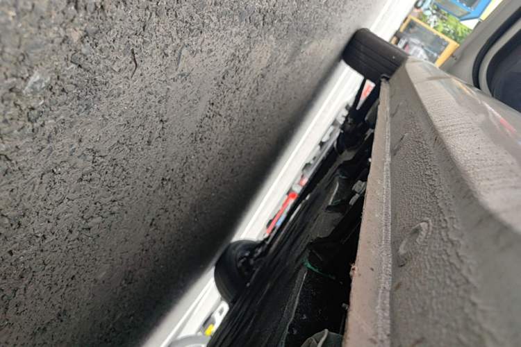 Used Wuling Hongguang MINIEV 2024 3rd Generation 215km Youth Edition Left Side Sill