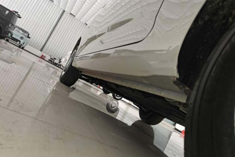 Used Wuling Hongguang MINIEV 2024 3rd Generation 215km Youth Edition Left Side Sill